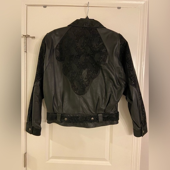 COPY - 𝅺WOMEN’S Wilson’s Leather Embroidered floral Moto Black Jacket Vintage S… - Picture 7 of 15
